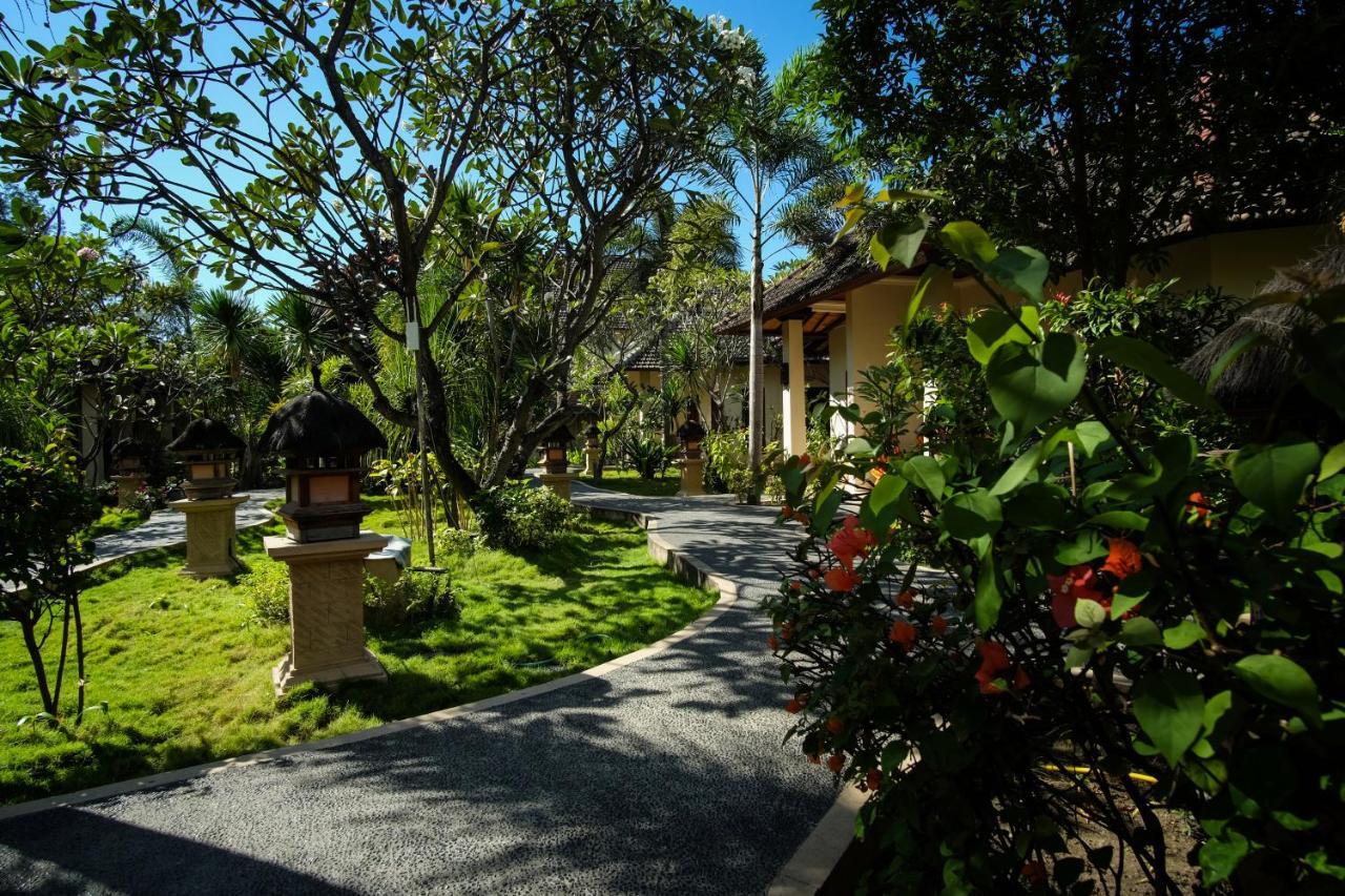 Villa Unggul Τζίλι Τραγουανγκάν Εξωτερικό φωτογραφία